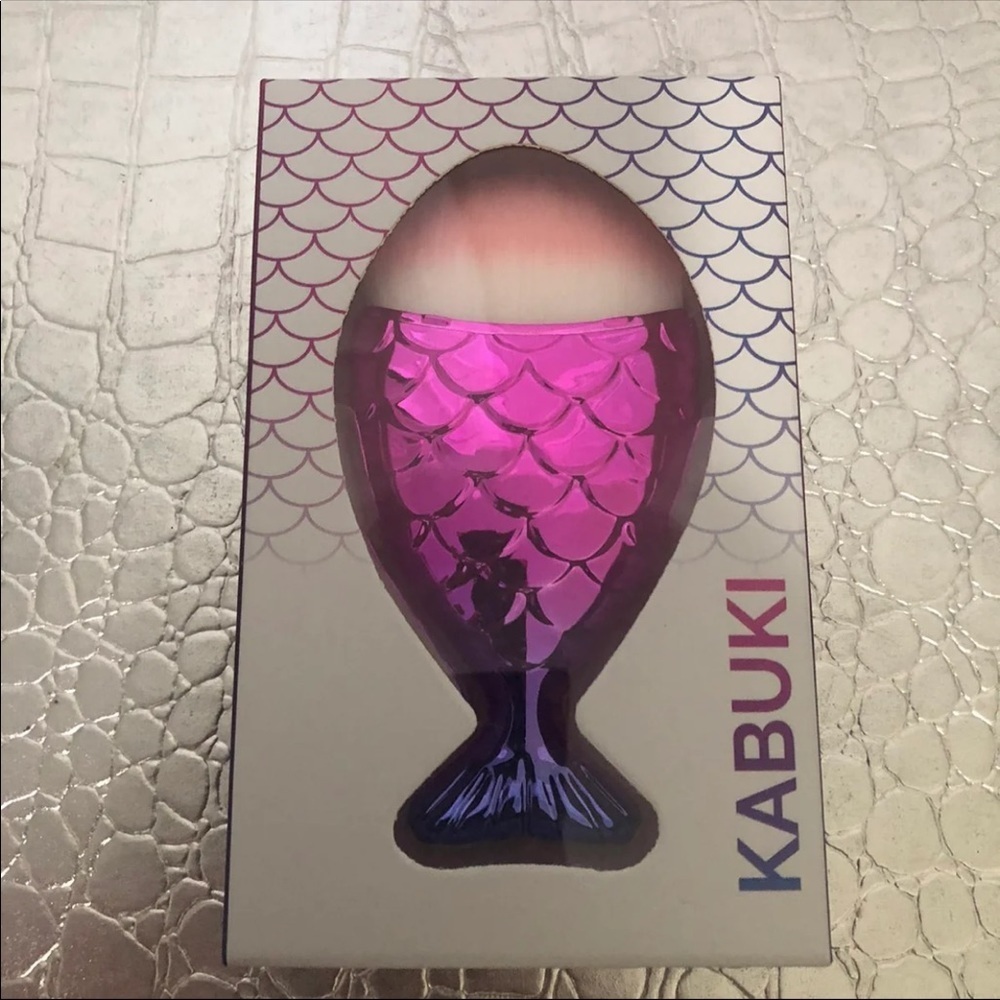 Kabuki mermaid make up brush NIB​